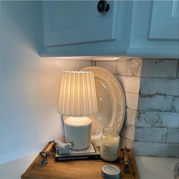 Hearth & Hand 13.5" Rustic Ceramic Mini
Kitchen Lamp Pleated Shade Cream - Picture 5 of 10